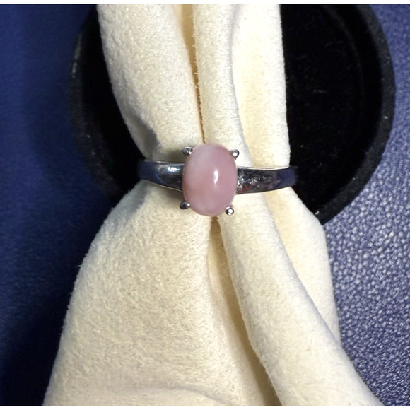 Sterling Silver Ring Pink Stone Oval Prong Setting Size 8 925 - Picture 1 of 11